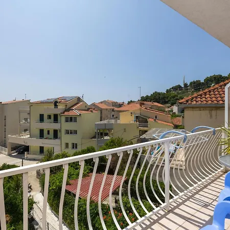 1 Bedroom Stunning In